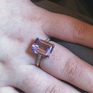 Rose De France Amethyst ring